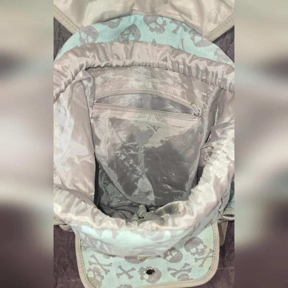 Drawstring backpack - Picture 2 of 5